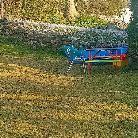 6 Person In Mosterhamn
